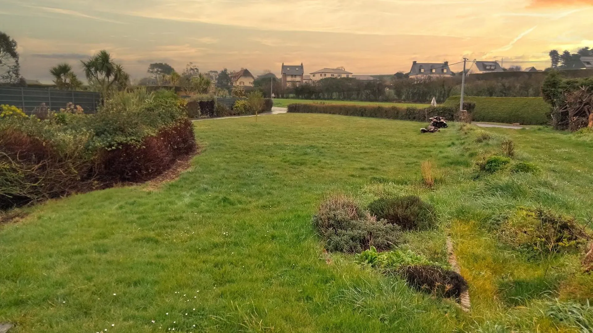 La Maison De L'Hermitage 225 M2 Terrain 2300 M2 Planguenoual Frankrijk